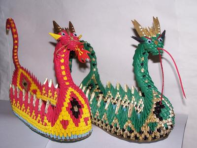 3D Origami Dragon Boat